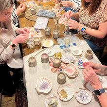 Load image into Gallery viewer, Leigh Beads Thursday 12th Feb Workshop (7PM)