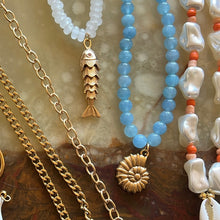 Load image into Gallery viewer, Sea Blue Shell Necklace
