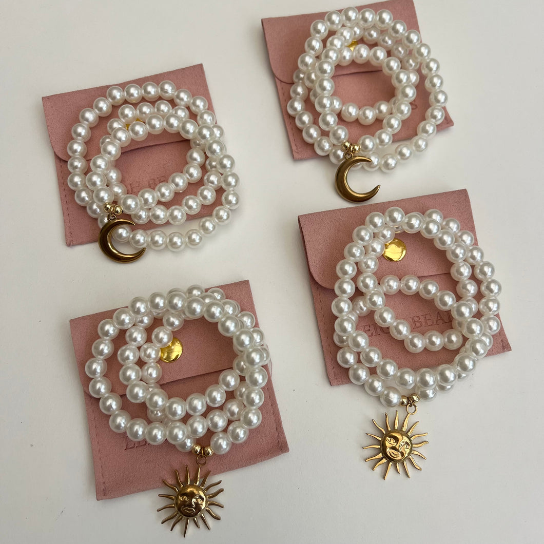 Sun / Moon Pearly Necklace